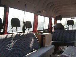 MERCEDES-BENZ 310 D-KA hoch/lang Feuerwehr LKW 9-Sitzer Servo