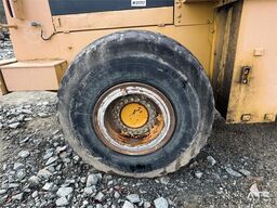 TCM 870 Wheel Loader w/ Bucket