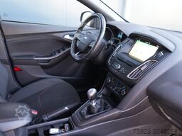 Ford FOCUS WAGON 1.5TDCI ST-Line