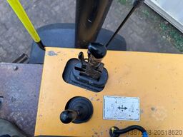 MECALAC TA3s Dumper / 2018 BJ / Drehmulde / 1.749 H