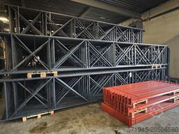 Mic Palletstelling S:735x105cm L:270cm circa 130mtr