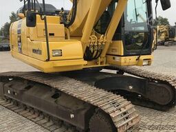 Komatsu PC210LC-11