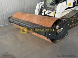 Bobcat Vibratory roller 203 cm | 80 inch
