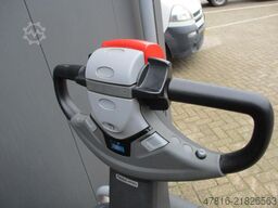 TOYOTA LPE200