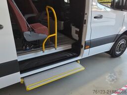 MERCEDES-BENZ 10 Sprinter Lord Light 22 Sitzer Vorlauffahrzeug