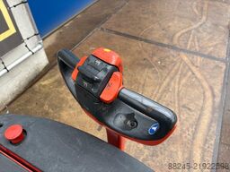 LINDE L16