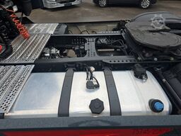 MERCEDES-BENZ ACTROS 1848 * GIGA SPACE * MASSAGE * ACC * LEDER