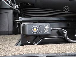 MERCEDES-BENZ ACTROS 1848 * GIGA SPACE * MASSAGE * ACC * LEDER