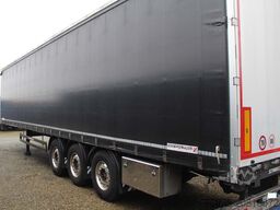 Schwarzmüller semirimorchio centinato francese usato