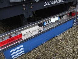 Schwarzmüller semirimorchio centinato francese usato