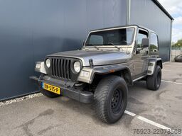 Jeep WRANGLER TJ 4.0i 4x4