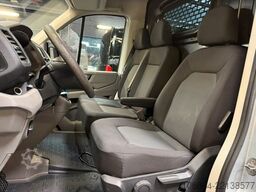 VW Crafter Kasten 4Motion DSG ACC LED RCAM NAVI AHK