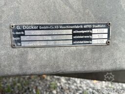 Dücker HM 200 Wood Chipper