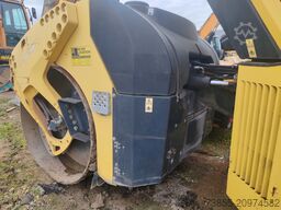 Bomag BW 161 AD-4