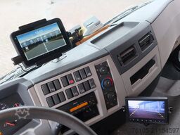 Volvo FE Bak+Klep Dhollandia 2.000 kg 4x2. New tacho...