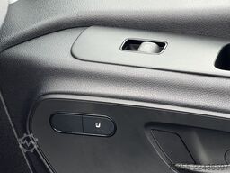 MERCEDES-BENZ Sprinter 319 CDI DISTRONIC NAVI 10MBUX 360° CAM