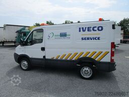 IVECO Daily 29L12V HPI 2.3 16V *3-Sitzer+AHK+Regale*