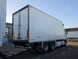 VOLVO FH 500 Meatrails,Chereau,TK