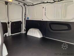 RENAULT Trafic BUSINESS+ L1H1 3,0t BLUE dCi 130 KLIMA+ZV