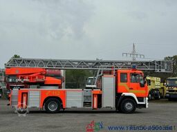 MAN 15.285 METZ Feuerwehr Drehleiter 30mRettungskorb