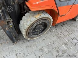 Jungheinrich 7FGF30
