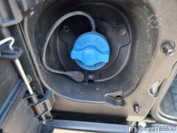 Iveco Daily 40C18/ 3.0D Kipper/ Hoge zijschotten/ 40...