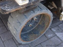 Holland Lift Ecostar HL-9710 Electric, 12m Working Height, 325k