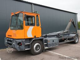 Kalmar TTX182AL terminal truck container hook-arm syst...