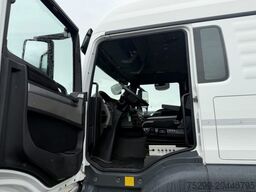 MAN TGS 34.420 8×2 M-TEC Silosteller / Swiss-Vehicle