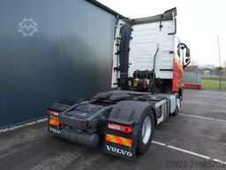 Volvo FH 420 LNG Globetrotter tractor unit