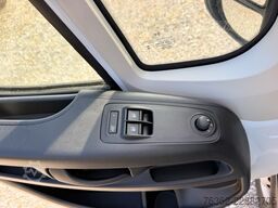 Peugeot Boxer 35 L4H2 140 KlimaKameraTempo Navi