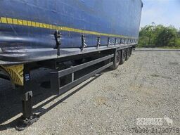 Schmitz Cargobull Semitrailer Curtainsider Mega