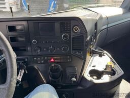 MERCEDES-BENZ Arocs 4151 8x4 Moser