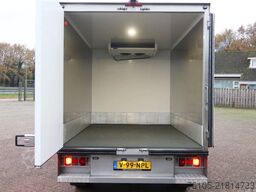 Iveco 35S 180 180 Hi-Matic Koelwagen + deuren. Carrie...