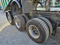 Volvo FH520-37 8X4 JMNL Ad-Blue Lift-Lenk 14m³