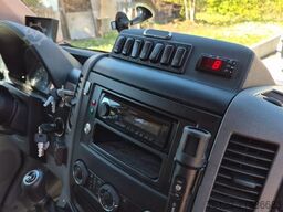 MERCEDES-BENZ Sprinter 516 Heckniederflur City Schlafsessel