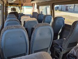 MERCEDES-BENZ Sprinter 516 Heckniederflur City Schlafsessel