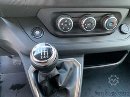 RENAULT Trafic DOKA KOMFORT L2H1 3,0t dCi 130 KAMERA+LED