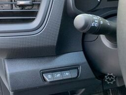 RENAULT Trafic DOKA KOMFORT L2H1 3,0t dCi 130 KAMERA+LED