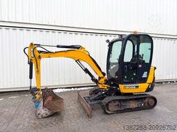 JCB 8026 CTS / 2021 BJ / 1.375 H / 3 x Löffel