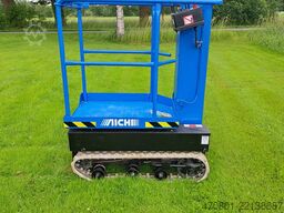 Aichi RM04B