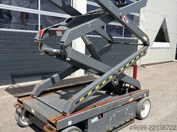 SkyJack SJ 4626 9,90m Scherenarbeitsbühne *Akku NEU*