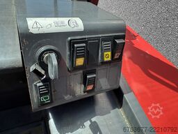 MANITOU MC30-2  Ruwterrein heftruck 4x2 Duplo 370 sideshift 5290UUR Perkins DIESEL 2002