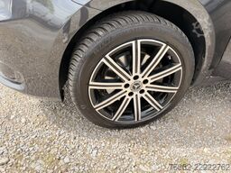 Mercedes-Benz Vito Tourer 124 CDI Select 4x4 lang 8-S