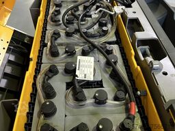 JUNGHEINRICH ECG 214 ( 3 in 1 !! ) Orderpicker / 4.5T - Trekker / Contra stacker - special FORKS !!!