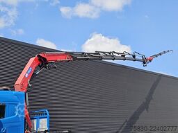 Scania G490 8x4*4 / HMF 5020 + JIB