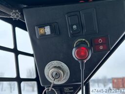 Bobcat 453