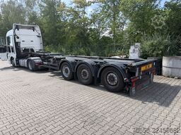 web trailer LPRS 24  3 Achs Container- Chassis incl. Generator TranscoolWenig Benutzt