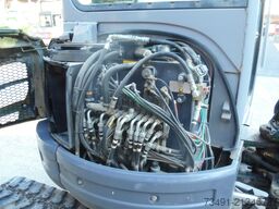 New Holland E39B-SR ( 3.900kg ) 4 Löffel