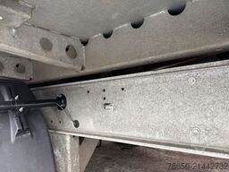  18 t  18 t Tandemkipper- Tieflader, wenig Benutzt, Breitbereifung